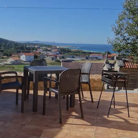 Дом отдыха Casa Florinda Casa Con Terraza Ларинио